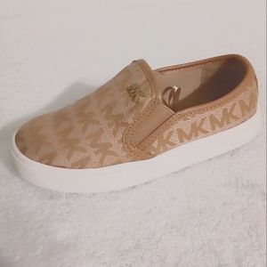 MICHAEL KORS SNEAKER TODDLER GIRL| SIZE 11 | TAN COLOR